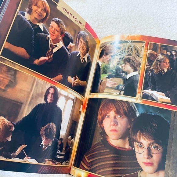 The World of Harry Potter: Poster Book – Hardcover - Picture 7 of 13